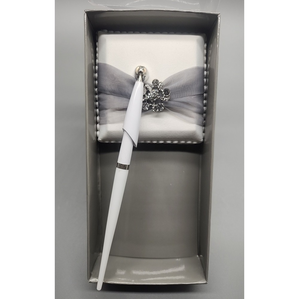 Studio His & Hers White Wedding Guest Pen